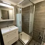L'ibis Duplex, Secteur Pin Rolland, A Pied, Parking Entierement Renove דירה *