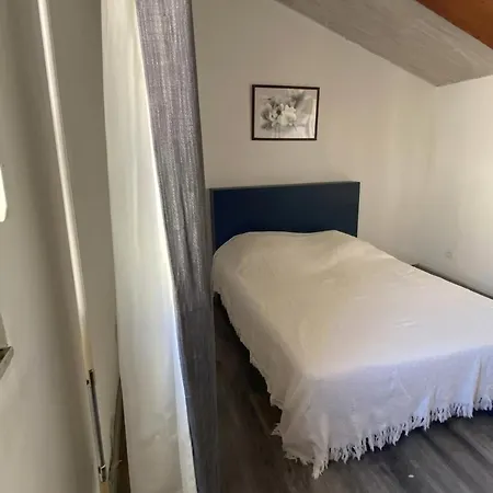 L'ibis Duplex, Pin Rolland, Renove, Climatise, A Pied, Parking سانت-ماندرييه-سور-مير