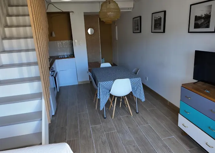 Appartement L'ibis Duplex, Secteur Pin Rolland, à Pied, Parking Entièrement Rénové