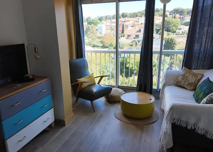 L'ibis Duplex, Secteur Pin Rolland, A Pied, Parking Entierement Renove Apartman *